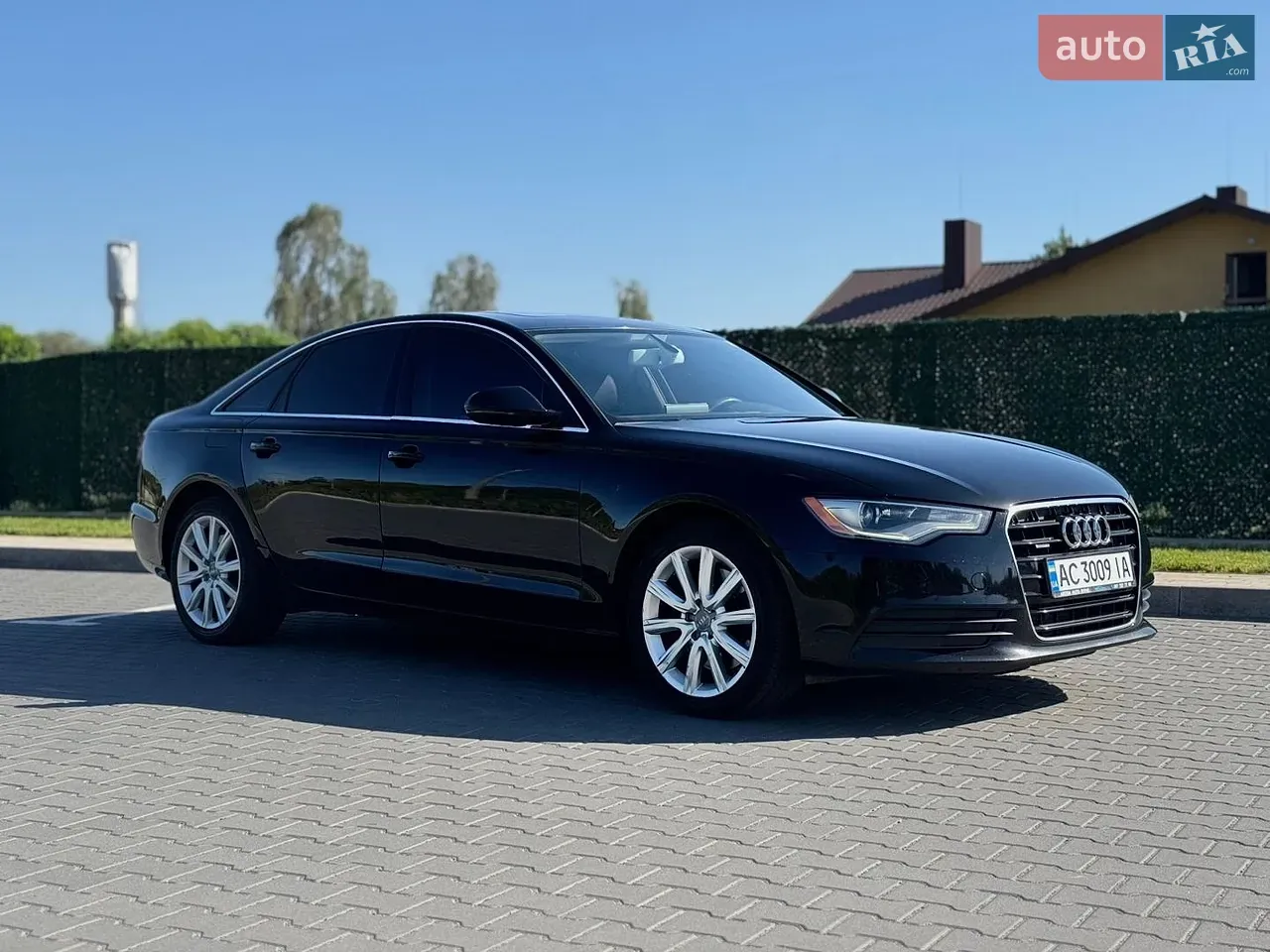 Audi A6 2014 photo 2