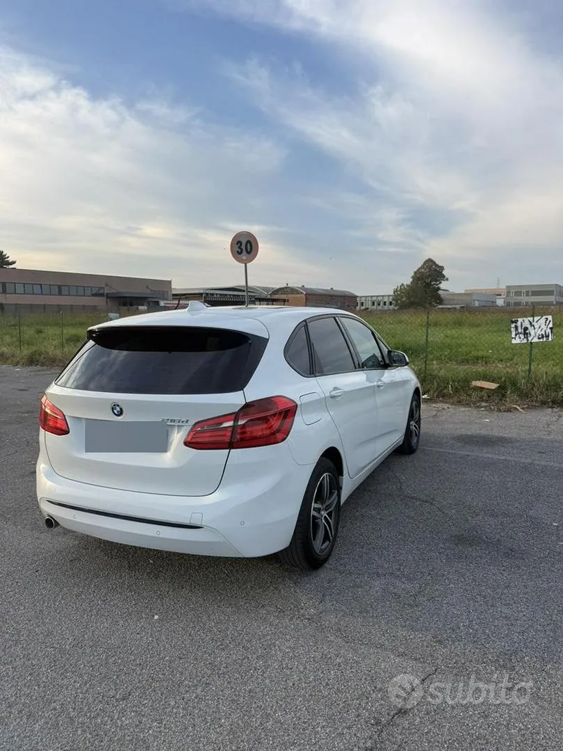 BMW 218 2015 photo 3