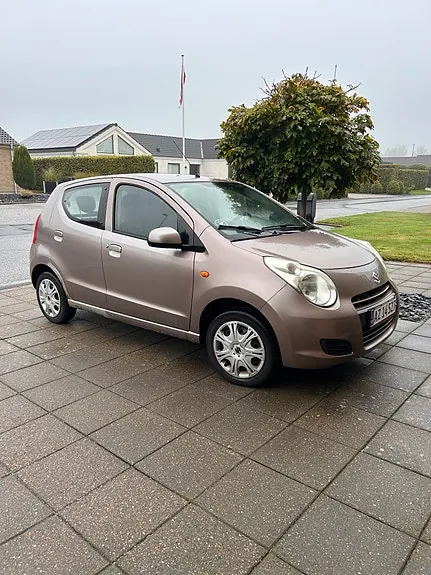 Suzuki Alto 2009 photo 2