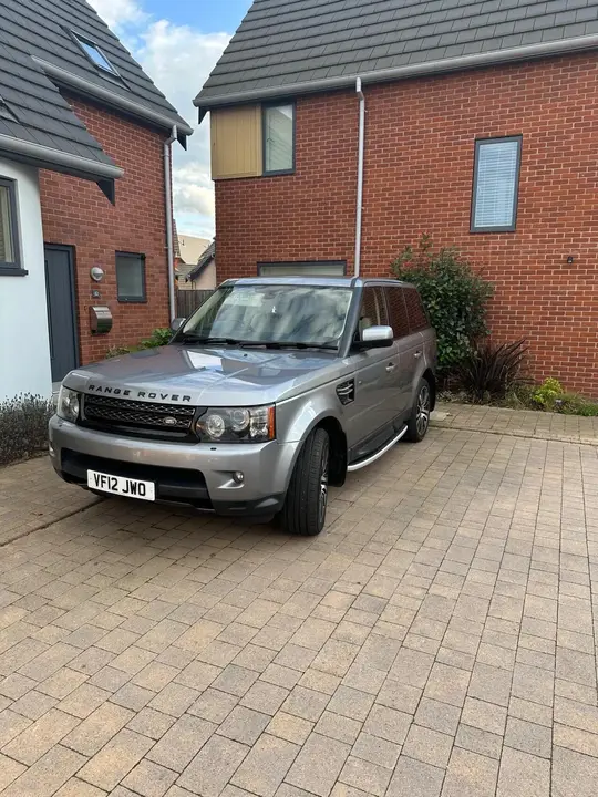 Land Rover Range Rover Sport 2012 photo 3