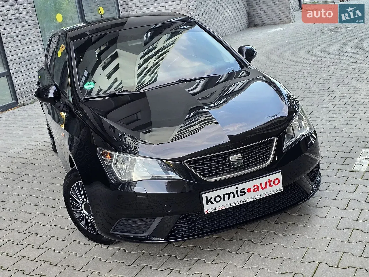 Seat Ibiza 2012 photo 3
