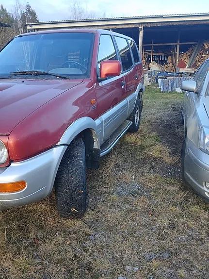 Nissan Terrano Ii 1998 photo 2