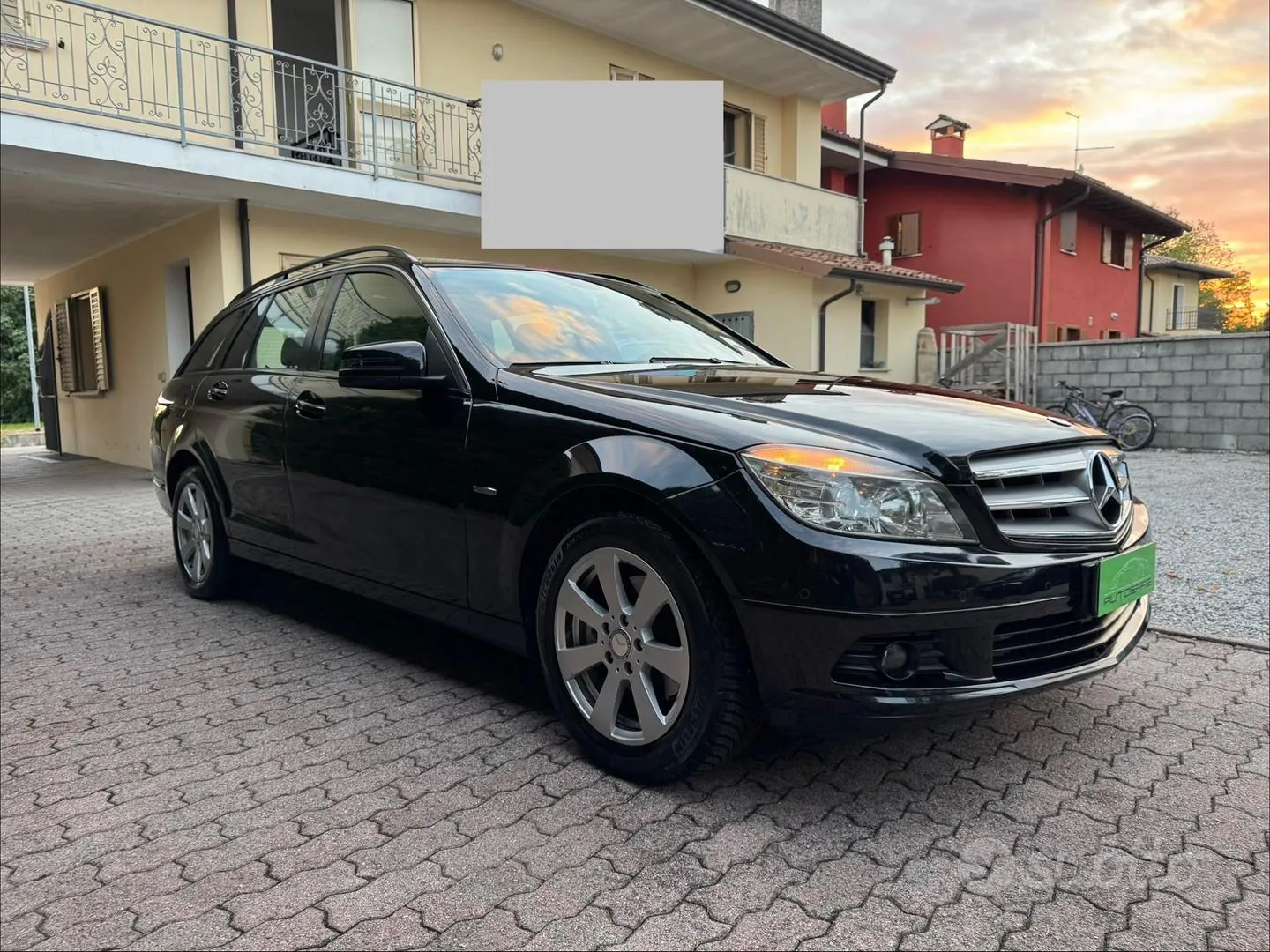 Mercedes-Benz C 2010 photo 4