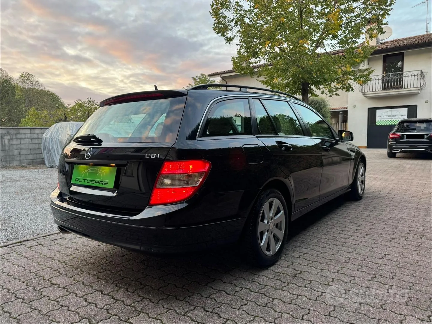 Mercedes-Benz C 2010 photo 5
