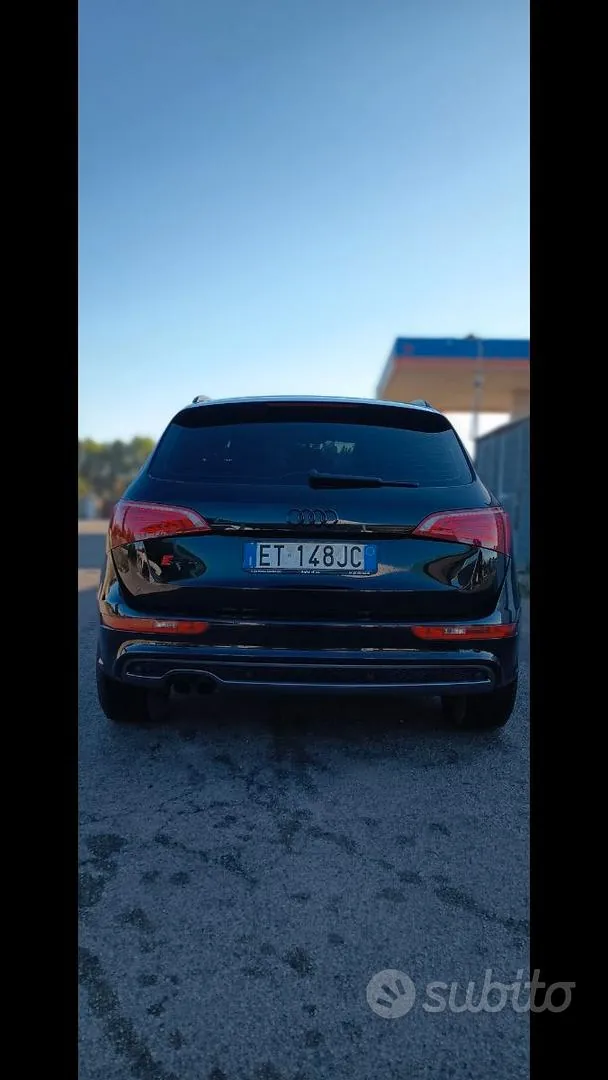 Audi Q5 2011 photo 2