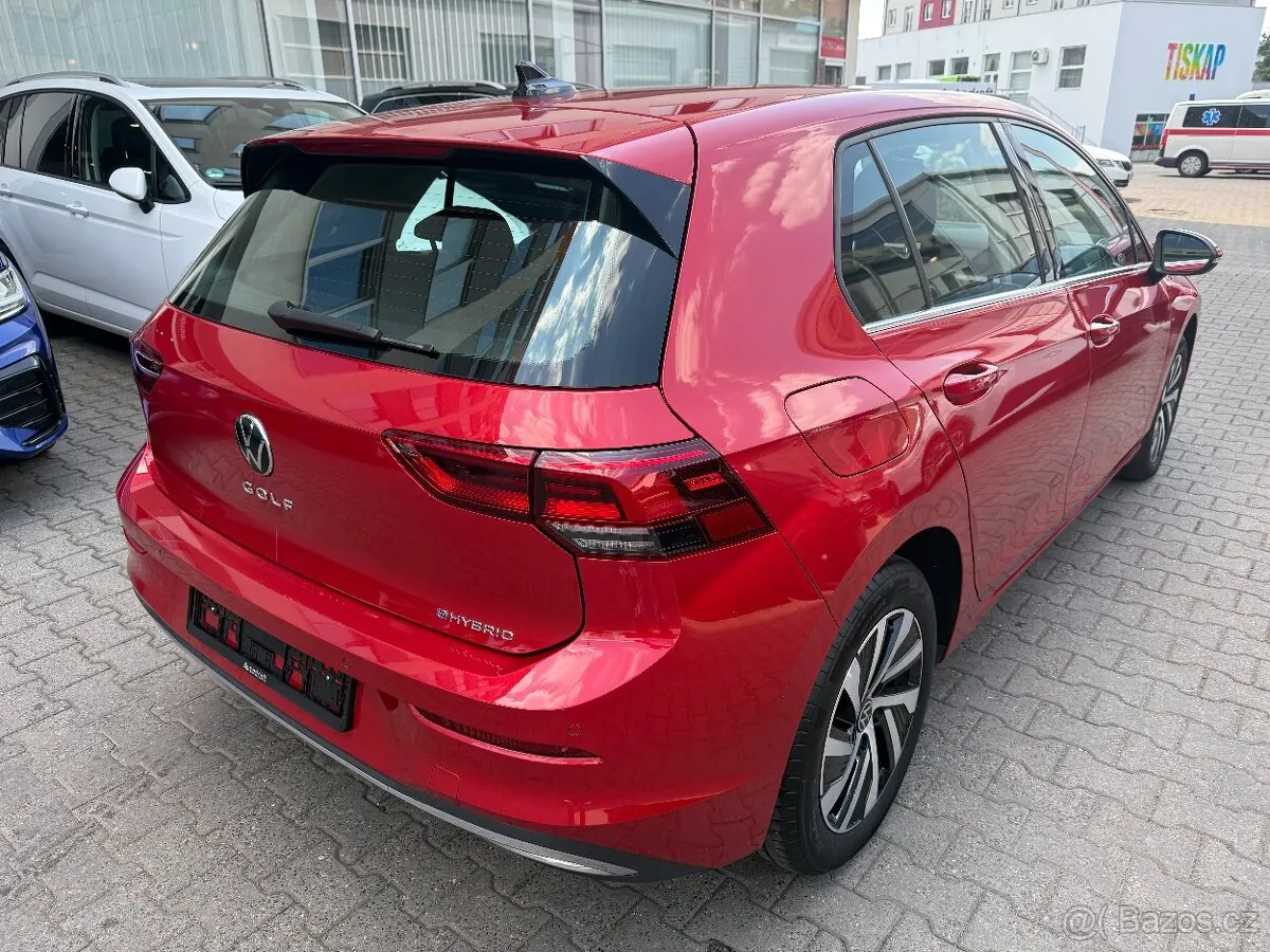 Volkswagen Golf 2022 photo 5