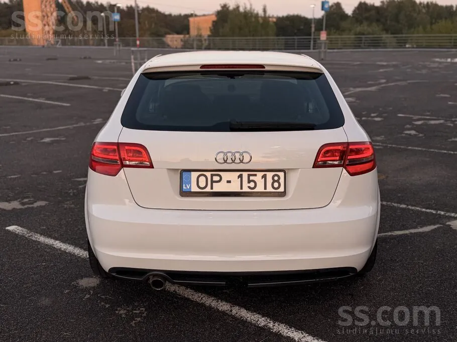 Audi A3 2011 photo 4