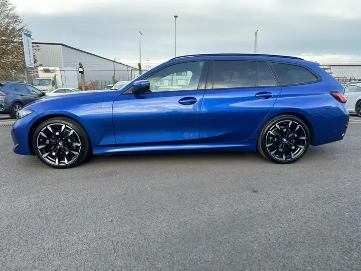 BMW 3 Series 2025 photo 4