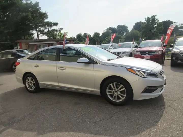 Hyundai Sonata 2016 photo 4