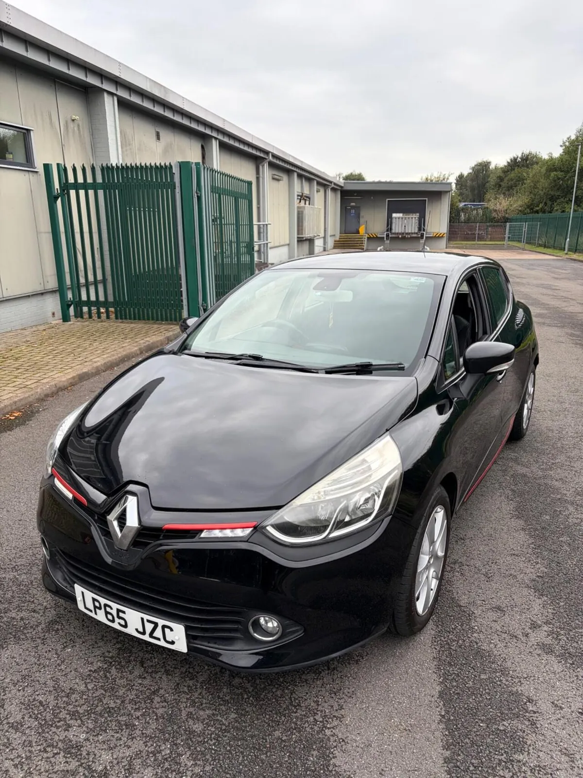 Renault Clio 2015 photo 4