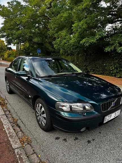 Volvo S60 2004 photo 2