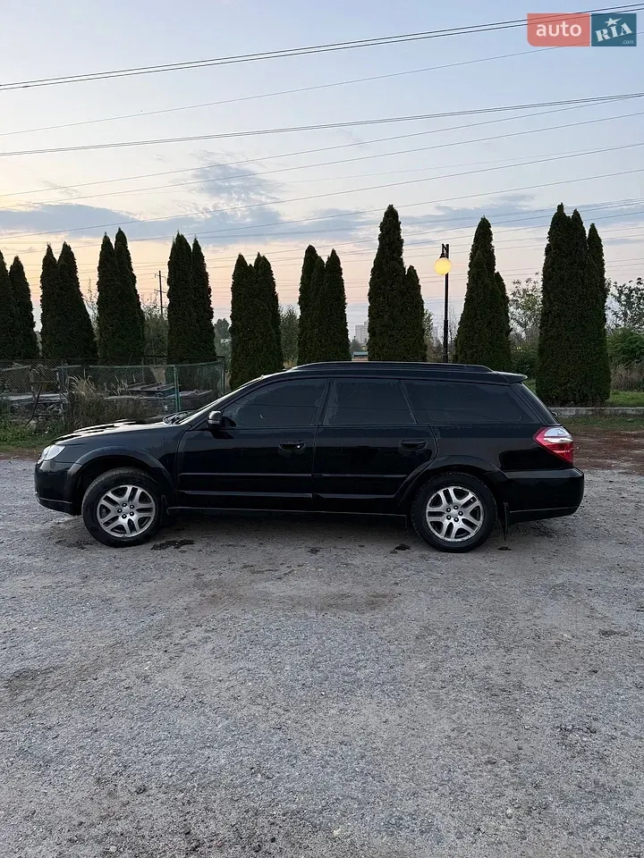 Subaru Outback 2007 photo 2