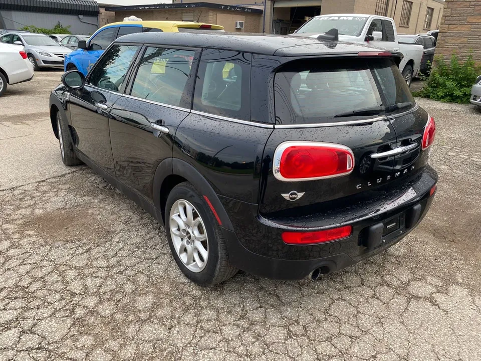 Mini Cooper Clubman 2016 photo 3