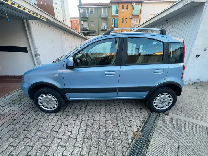 Fiat Panda 2010 photo 2
