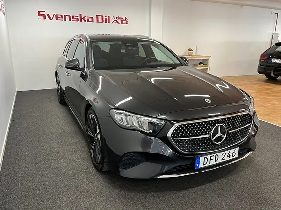 Mercedes-Benz E300 De 2024 photo 3