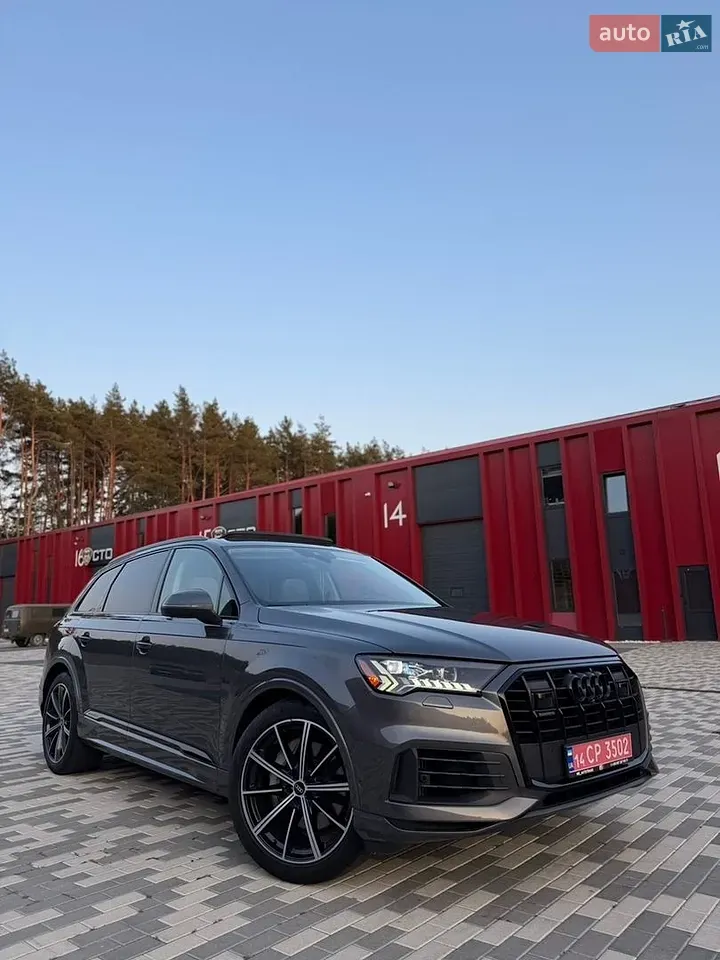 Audi Q7 2021 photo 3