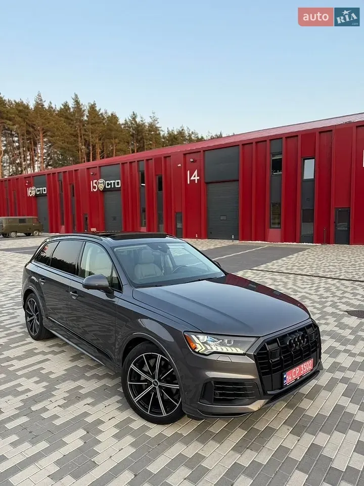 Audi Q7 2021 photo 4