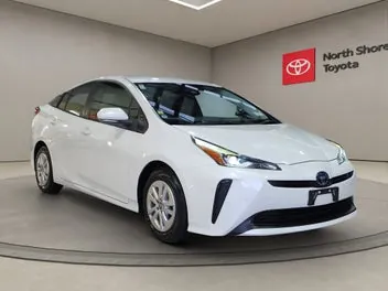 Toyota Prius 2021 photo 2