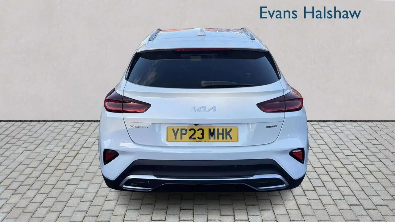 Kia Xceed 2023 photo 3