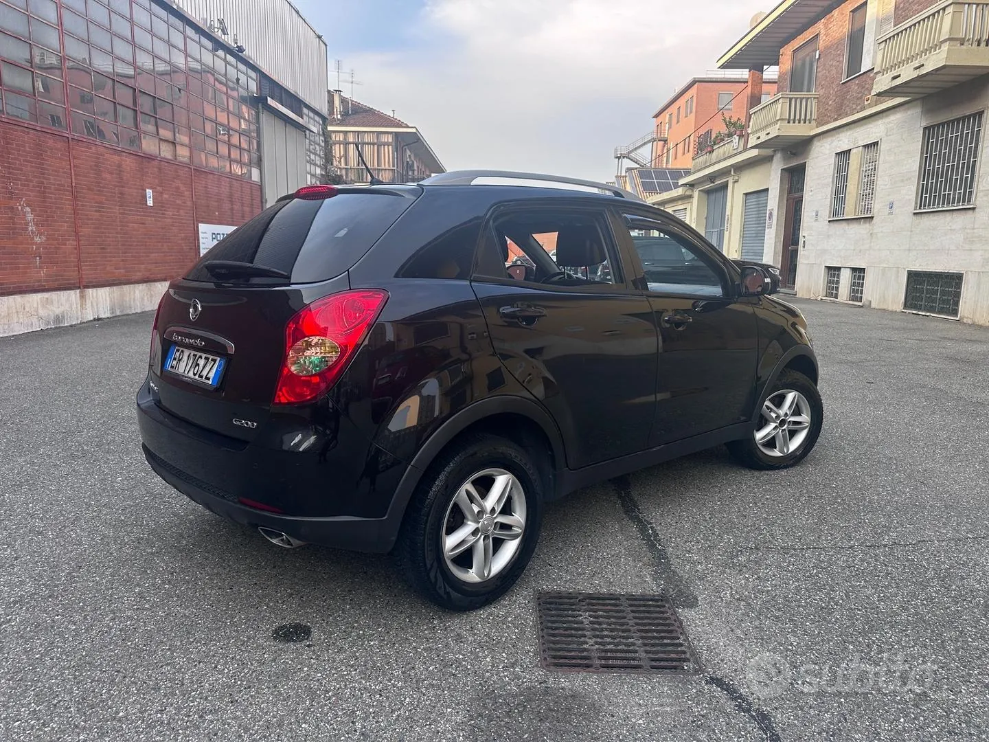 KG Mobility Korando 2013 photo 5