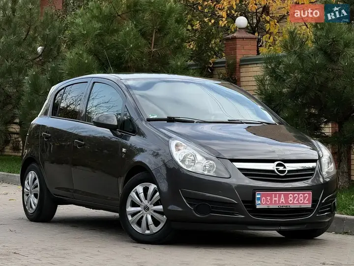 Opel Corsa 2011 photo 4