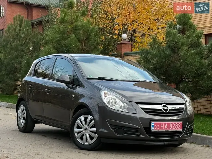 Opel Corsa 2011 photo 3