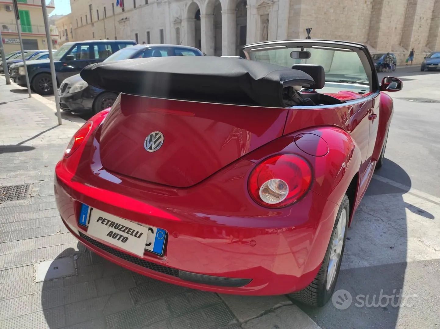 Volkswagen Beetle 2010 photo 4