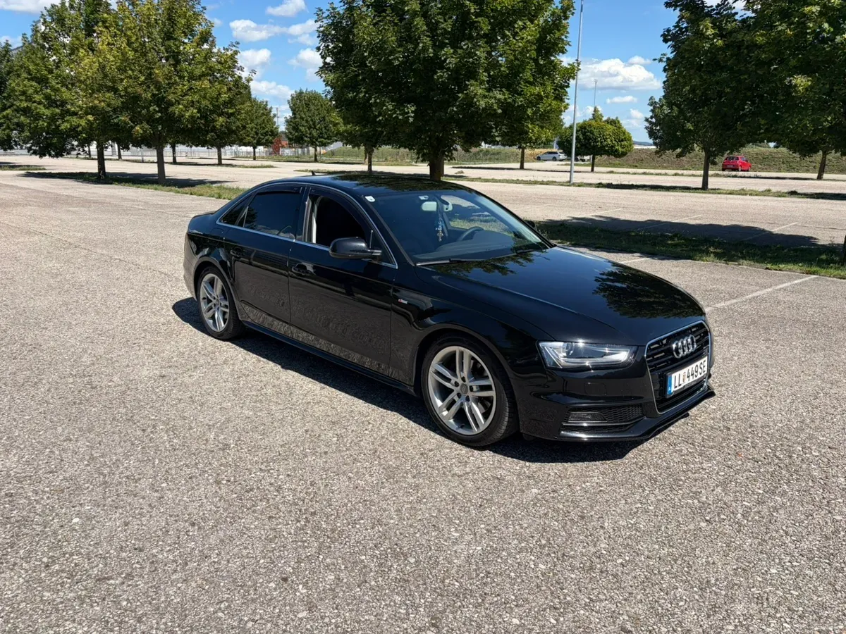 Audi A4 2014 photo 2