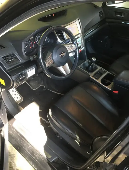 Subaru Legacy 2011 photo 4