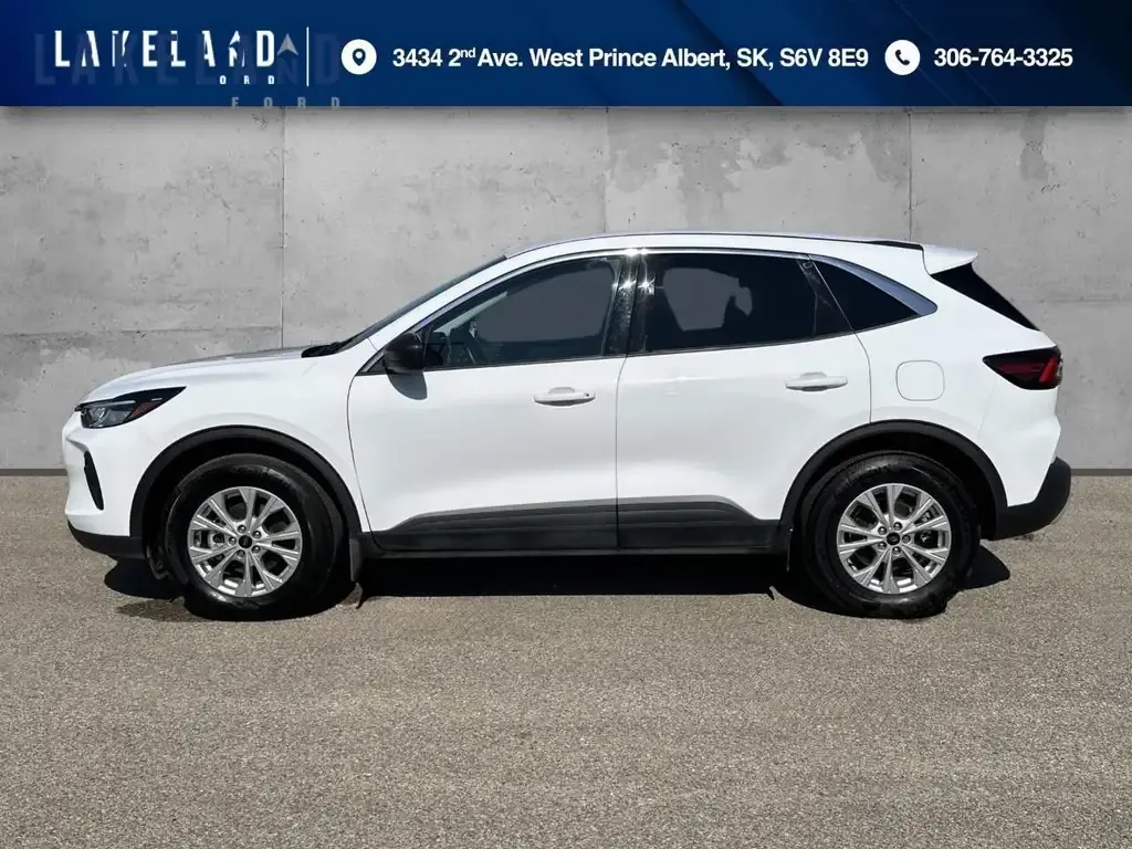 Ford Escape 2024 photo 3