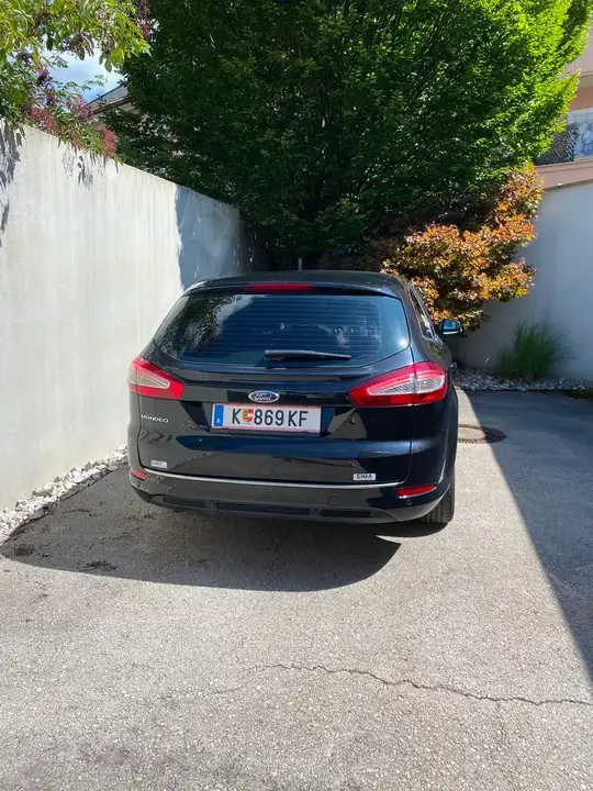 Ford Mondeo 2011 photo 2