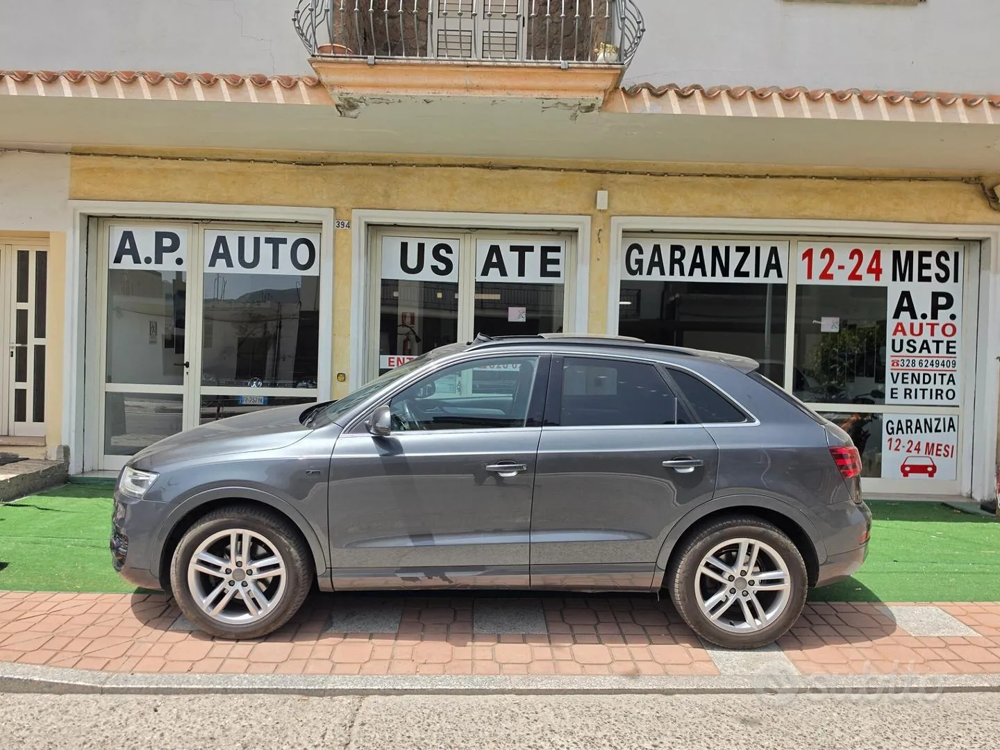 Audi Q3 2012 photo 5