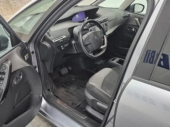 Citroen C4 2020 photo 2