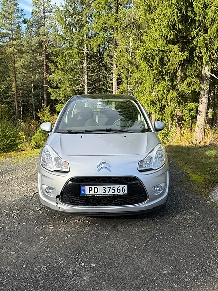 Citroen C3 2011 photo 2