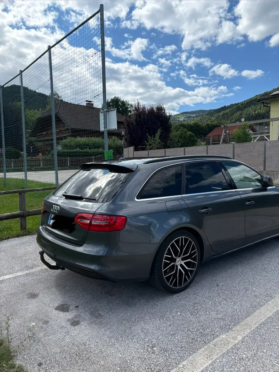 Audi A4 2015 photo 3