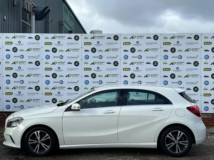 Mercedes-Benz A-Class 2018 photo 4
