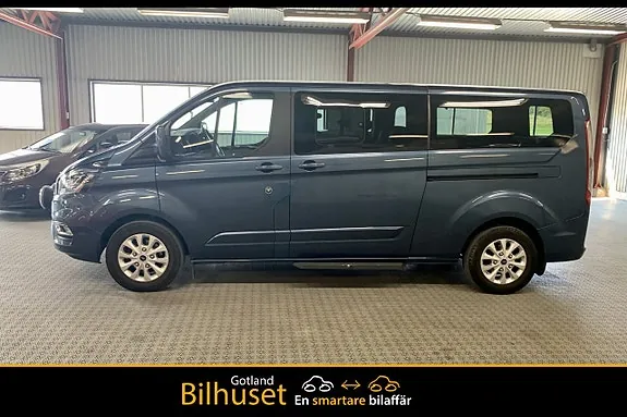 Ford Custom Tourneo 2019 photo 2