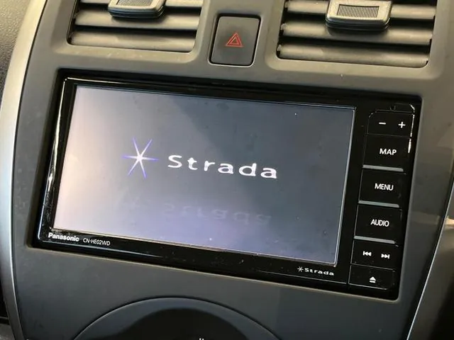 Nissan March 2022 photo 3