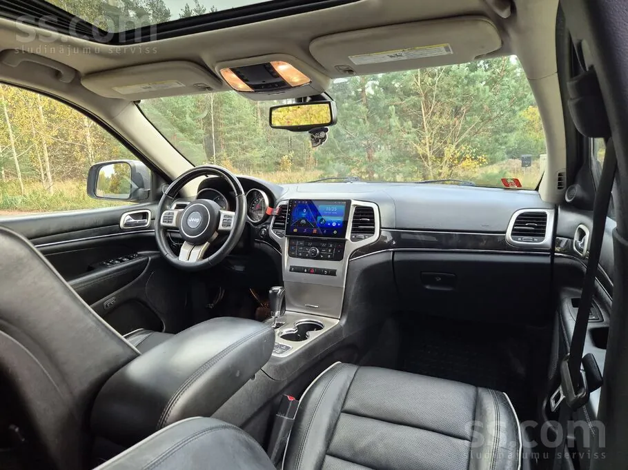Jeep Grand Cherokee 2012 photo 5
