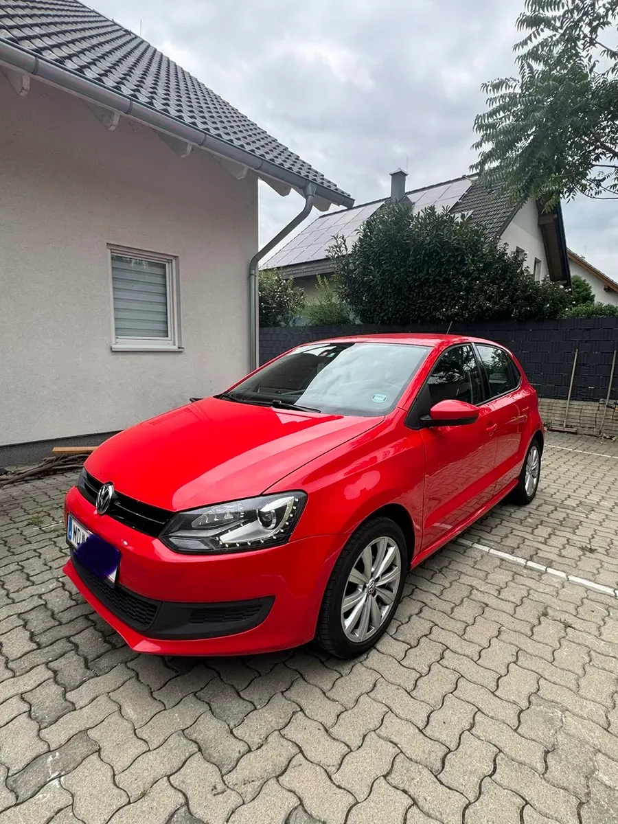 Volkswagen Polo 2013 photo 2