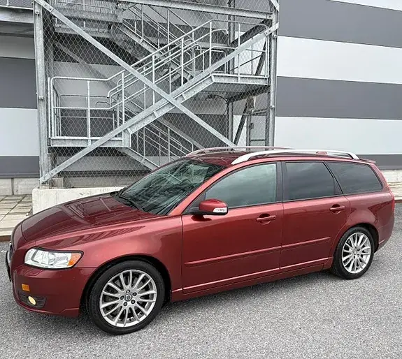 Volvo V50