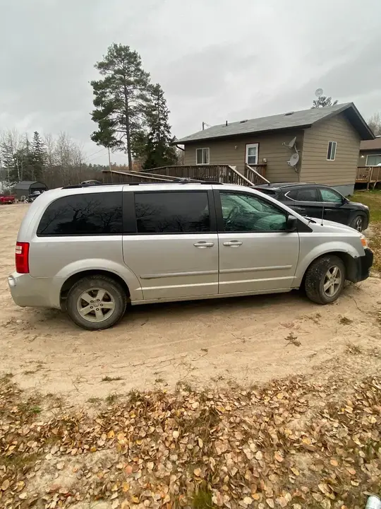 Dodge Grand Caravan 2008 photo 2