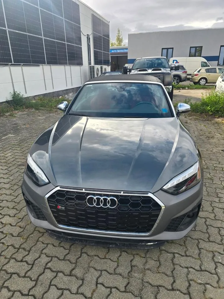 Audi S5