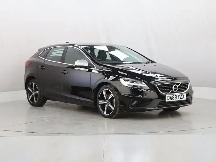 Volvo V40 2018 photo 2