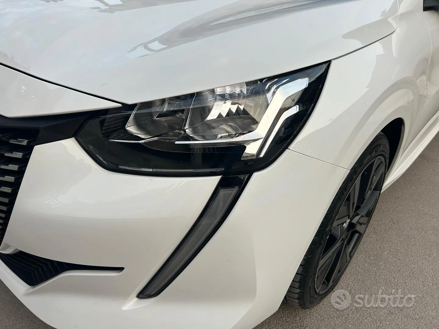 Peugeot 208 2021 photo 5