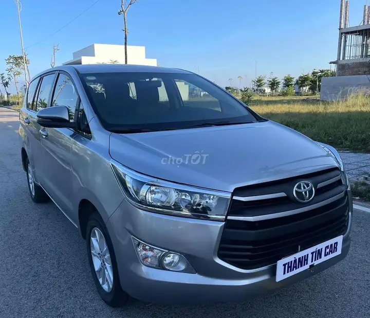 Toyota Innova 2017 photo 3