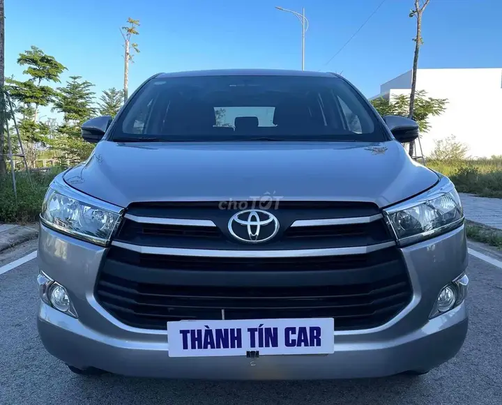 Toyota Innova 2017 photo 2