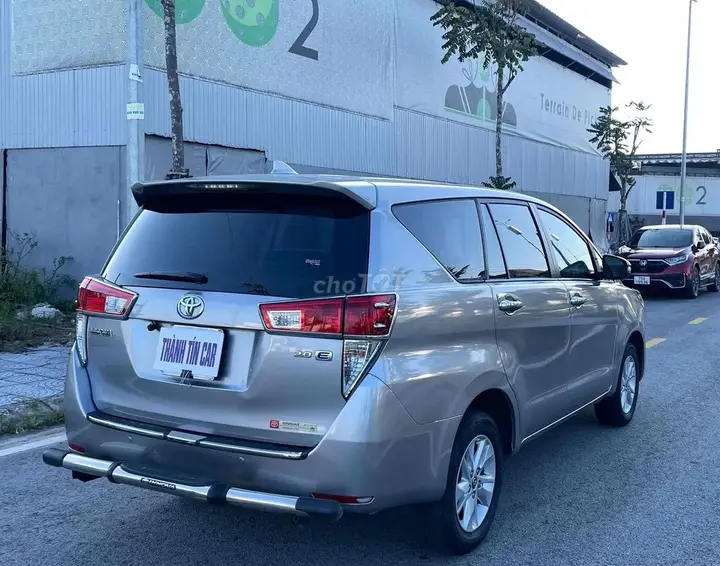 Toyota Innova 2017 photo 5