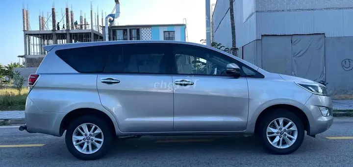 Toyota Innova 2017 photo 4