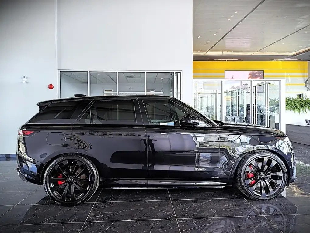 Land Rover Range Rover Sport 2025 photo 5